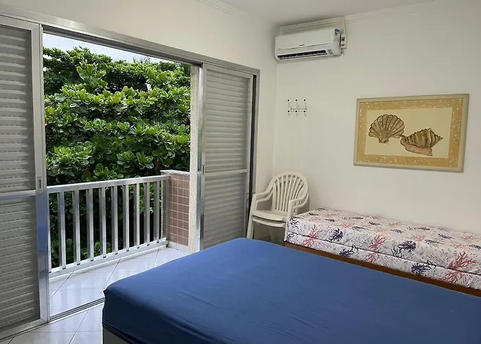 Apto 1 dorm Guarujá, Enseada, 1 quadra da praia